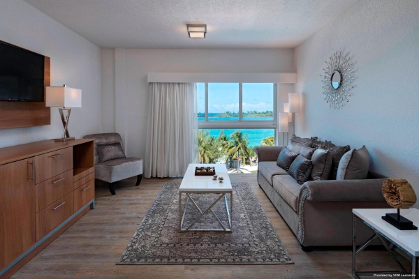 Hotel Courtyard Nassau Downtown/Junkanoo Beach